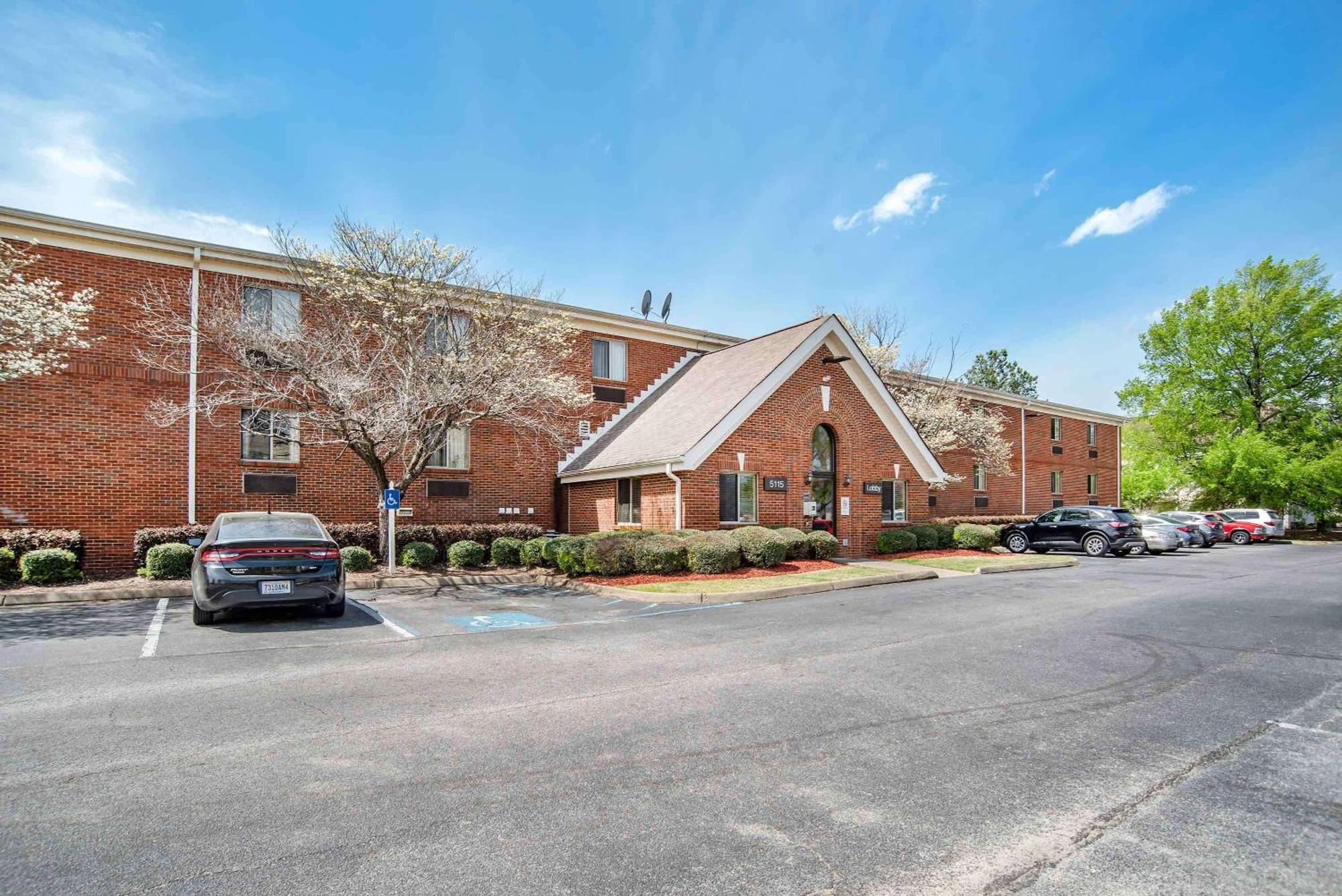 Suburban Studios Montgomery East I-85 Exterior photo